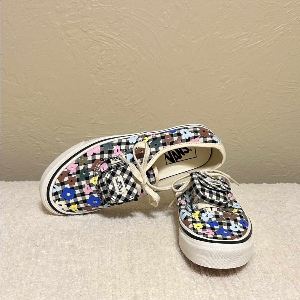 Vans Floral/Gingham Sneakers NWOB